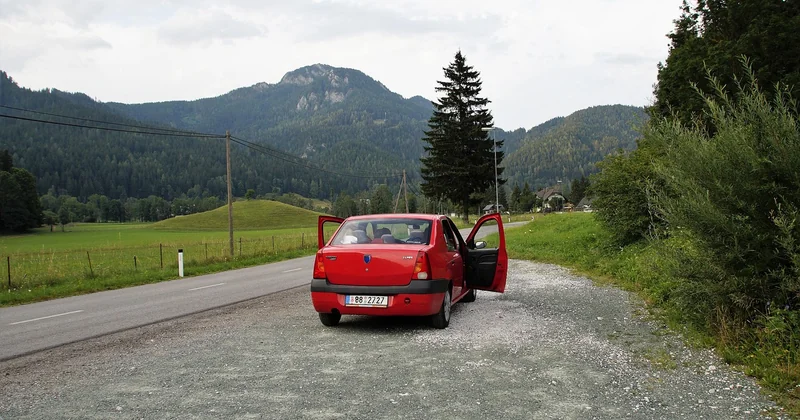Choisir les bons arrêts : la clé d'un road trip réussi en montagne